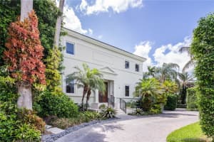134 Rosales Ct, Coral Gables, FL 33143, Sold 10/18/21