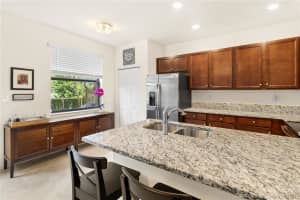 5017 Kobus Terrace, Davie, FL 33314, Sold 11/10/21