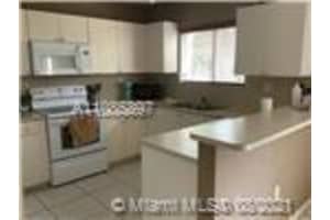 5974 SW 162nd Pl, Miami, FL 33193, Sold 10/01/21