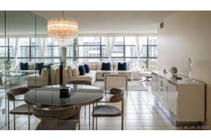 600 Parkview Dr # 1132, Hallandale Beach, FL 33009, Sold 01/27/22
