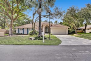 18510 SW 78th Pl, Cutler Bay, FL 33157, Sold 01/10/22