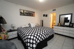 7825 W 29th Ln, Hialeah, FL 33018, Sold 10/20/21
