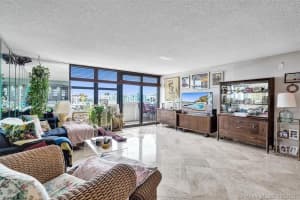 10101 E Bay Harbor Dr, Bay Harbor Islands, FL 33154, Sold 10/15/21