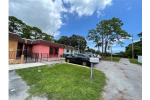 3895 NW 207 St Rd, Miami Gardens, FL 33055, Sold 10/27/21