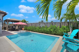 25448 SW 121st Ct, Homestead, FL 33032, Sold 11/08/21