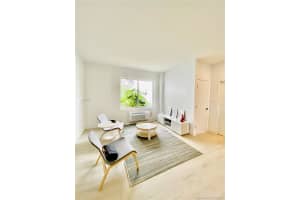 320 80th St, Miami Beach, FL 33141, Sold 10/05/21