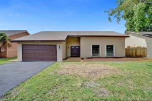 10130 Sheridan St, Pembroke Pines, FL 33026, Sold 09/24/21