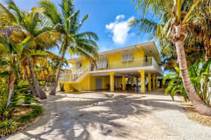 163 Bahama Ave, Key Largo, FL 33037, Sold 02/15/22