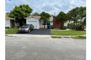 9701 W Heather Ln, Miramar, FL 33025, Sold 10/06/21