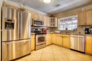 621 NW 48th Ave, Coconut Creek, FL 33063, Sold 11/11/21