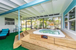529 NW 8th St, Dania Beach, FL 33004, Sold 11/24/21