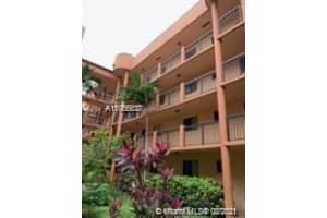 5560 W 21st Ct, Hialeah, FL 33016, Sold 11/09/21