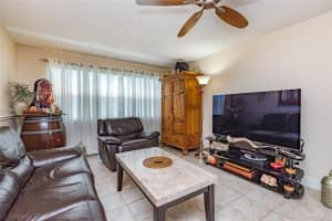 2300 Park Ln, Hollywood, FL 33021, Sold 12/10/21