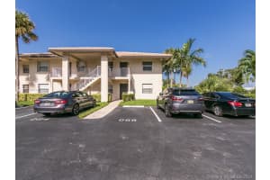 5560 Lakeside Dr APT 206, Margate, FL 33063, Sold 12/24/21