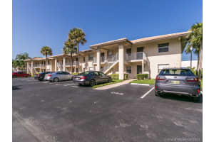 5560 Lakeside Dr APT 206, Margate, FL 33063, Sold 12/24/21