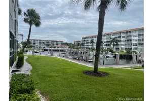 910 Dogwood Dr, Delray Beach, FL 33483, Sold 11/19/21