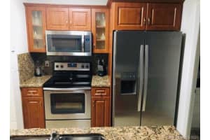 18348 NW 68th Ave, Hialeah, FL 33015, Sold 10/18/21