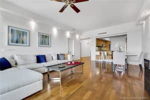 1455 Ocean Dr, Miami Beach, FL 33139, Sold 12/01/21
