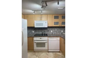 2101 Brickell Ave, Miami, FL 33129, Sold 10/12/21