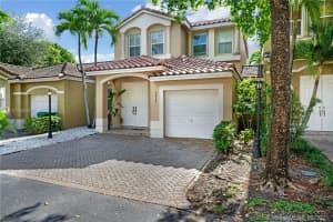 4869 NW 108th Pl, Doral, FL 33178, Sold 11/29/21