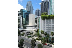999 Brickell Bay Dr, Miami, FL 33131, Sold 10/20/21