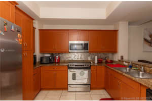 8430 SW 8th St #405b, Miami, FL 33144, Sold 11/12/21