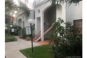 3553 Magellan Cir, Miami, FL 33180, Sold 12/28/21