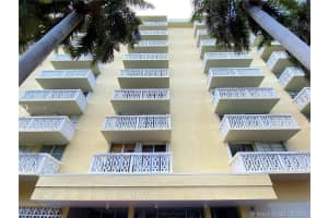 1020 Meridian Ave, Miami Beach, FL 33139, Sold 10/12/21