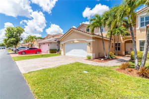 16213 SW 44th Ln, Miami, FL 33185, Sold 10/06/21