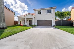 7234 SW 158th Pl, Miami, FL 33193, Sold 09/28/21