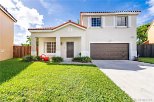 7234 SW 158th Pl, Miami, FL 33193, Sold 09/28/21