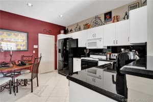 3756 San Simeon Cir, Weston, FL 33331, Sold 09/22/21