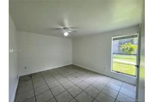 10389 N Kendall Dr APT S2, Miami, FL 33176, Sold 09/27/21