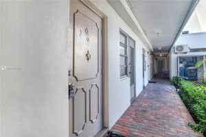 3181 S Ocean Dr, Hallandale Beach, FL 33009, Sold 01/28/22