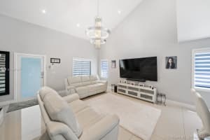 15448 SW 99th Ln, Miami, FL 33196, Sold 10/07/21