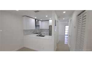 8341 NW 7th St APT S2, Miami, FL 33126, Sold 10/18/21