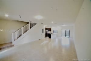 10413 NW 82nd St, Doral, FL 33178, Sold 02/03/22