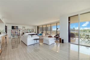 3 Grove Isle Dr C610, Miami, FL 33133, Sold 12/02/21