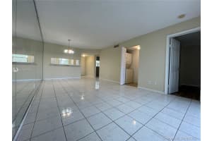 3199 Foxcroft Rd, Miramar, FL 33025, Sold 10/15/21