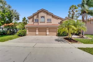 955 NW 203rd Ave, Pembroke Pines, FL 33029, Sold 10/04/21