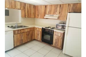 4706 SW 67th Ave APT M2, Miami, FL 33155, Sold 10/20/21