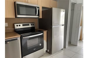 1271 SE 28th Ct, Homestead, FL 33035, Sold 11/12/21