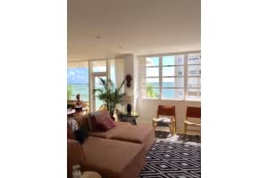 1408 Brickell Bay Dr # 907, Miami, FL 33131, Sold 12/08/21
