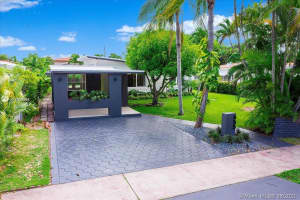 655 Fairway Dr, Miami Beach, FL 33141, Sold 09/21/21