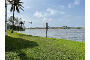 1400 NE 191st St, Miami, FL 33179, Sold 05/24/22