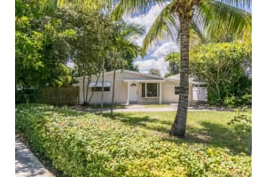 5800 S Farragut Dr, Hollywood, FL 33021, Sold 11/01/21