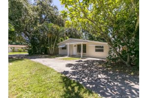 5800 S Farragut Dr, Hollywood, FL 33021, Sold 11/01/21