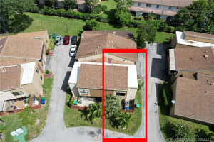 8424 N Missionwood Cir, Miramar, FL 33025, Sold 10/12/21