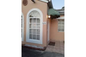 6842 NW 166th Terrace, Hialeah, FL 33014, Sold 10/08/21