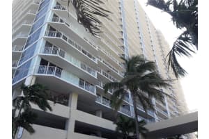 7601 E Treasure Dr, North Bay Village, FL 33141, Sold 02/25/22